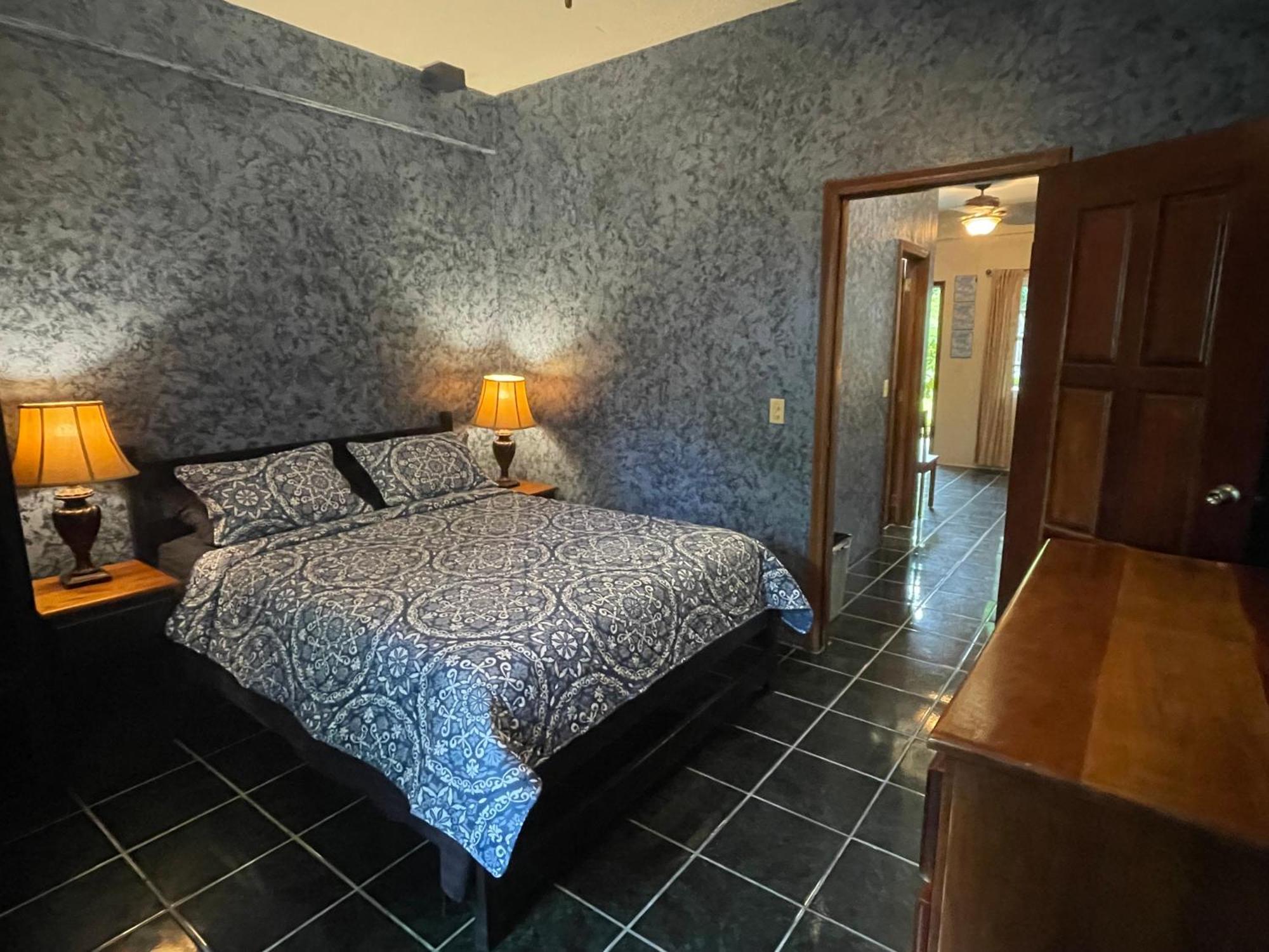Belize Budget Suites San Pedro  Exterior foto